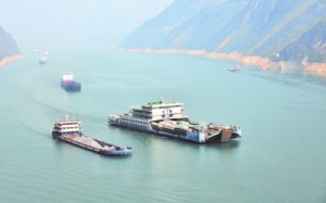 �ƽ�ˮ����������������ͨ��