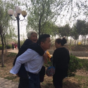 ������˰�ָɲ�����ĸ���滨��